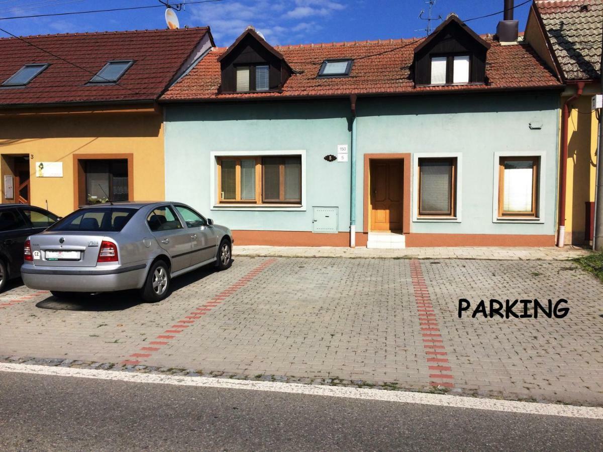 Apartman Mh Břeclav 外观 照片